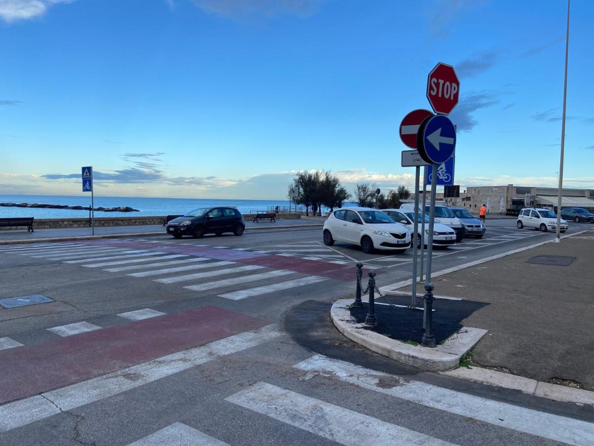La Chicca Sul Mare Villa Bari Buitenkant foto